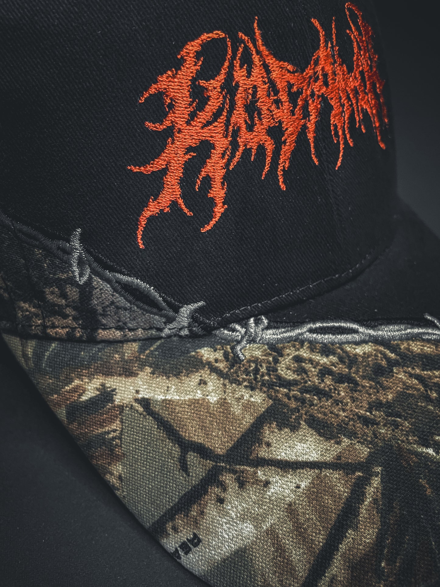 BARBED WIRE CAMO HAT